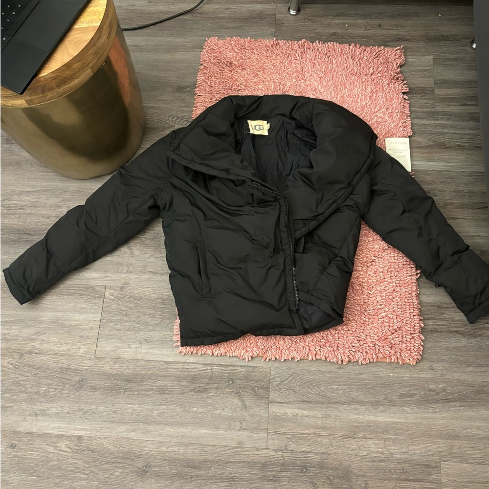 Ugg super lightweight down jacket